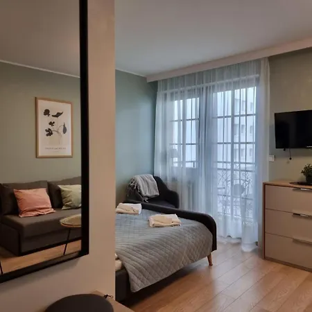 Visit Baltic - Kwartal Rozy Wiatrow Tola Z Parkingiem