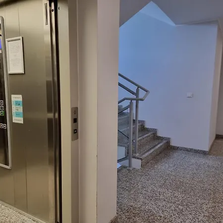 아파트 Visit Baltic - Kwartal Rozy Wiatrow Tola Z Parkingiem 슈비노우이스쳬